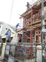 urut dari bawah ke atas genteng dilempar